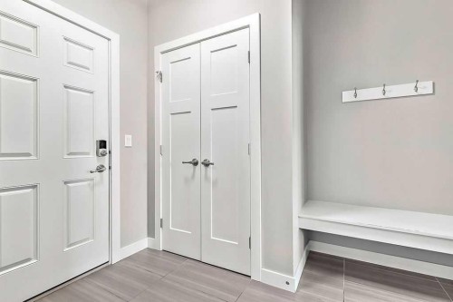 94 Cimarron Springs Circle, Okotoks, AB - Indoor Photo Showing Other Room