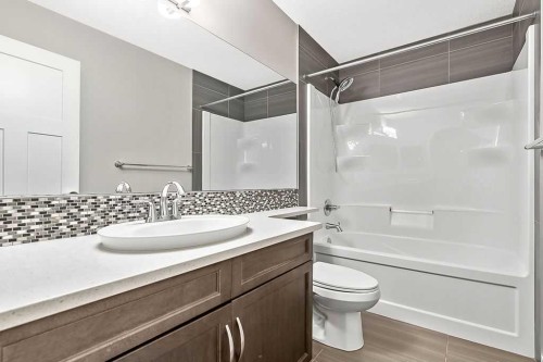 94 Cimarron Springs Circle, Okotoks, AB - Indoor Photo Showing Bathroom