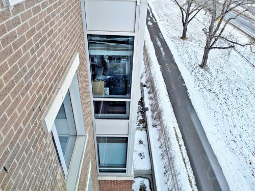 501-24 Varsity Estates Circle Nw, Calgary, AB - Outdoor