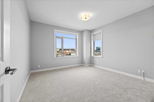 501-24 Varsity Estates Circle Nw, Calgary, AB - Indoor Photo Showing Other Room