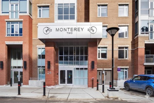 501-24 Varsity Estates Circle Nw, Calgary, AB - Outdoor With Facade