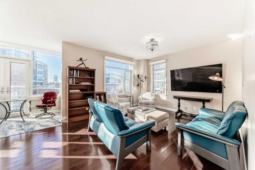 310-24 Varsity Estates Circle Nw, Calgary, AB - Indoor Photo Showing Living Room