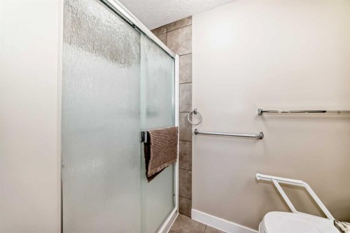 310-24 Varsity Estates Circle Nw, Calgary, AB - Indoor