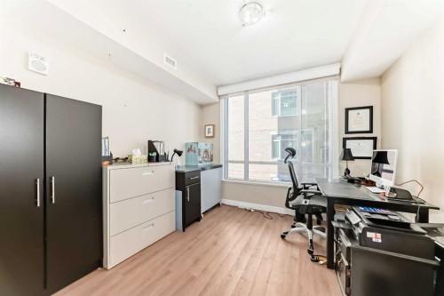 310-24 Varsity Estates Circle Nw, Calgary, AB - Indoor Photo Showing Office