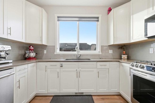 125 Savanna Street Ne, Calgary, AB 