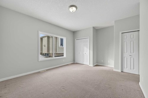 107 Strathmore Lakes Common, Strathmore, AB - Indoor Photo Showing Other Room