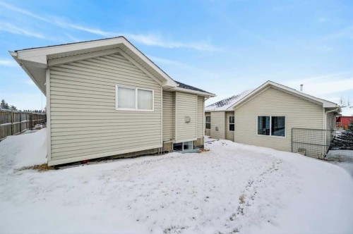 107 Strathmore Lakes Common, Strathmore, AB - Outdoor With Exterior