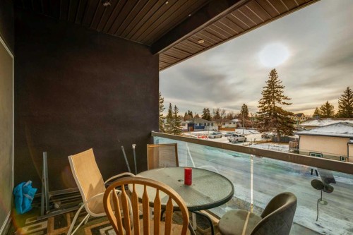 929 38 Street Se, Calgary, AB - Outdoor With Exterior