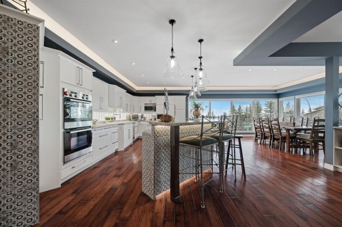 103 Stratton Park Sw, Calgary, AB 