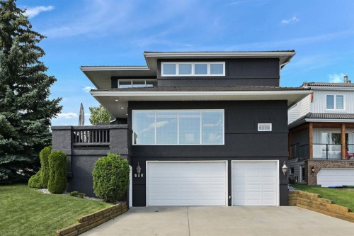 103 Stratton Park Sw, Calgary, AB 