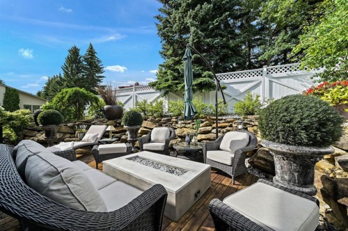 103 Stratton Park Sw, Calgary, AB 