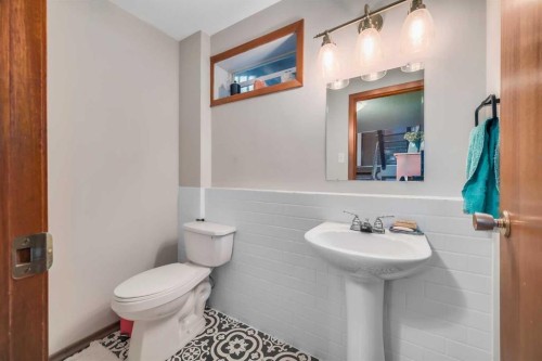 10427 Wapiti Drive Se, Calgary, AB 