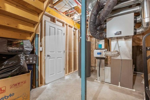 28 Panton Court Nw, Calgary, AB 