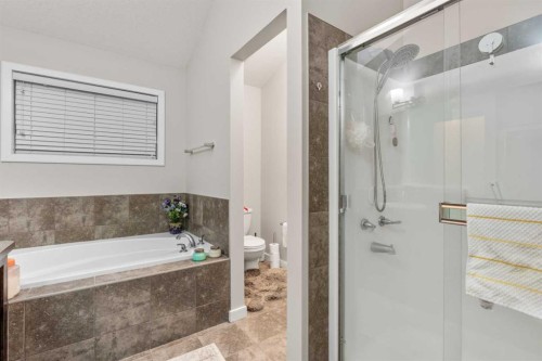 28 Panton Court Nw, Calgary, AB 