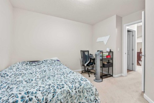 28 Panton Court Nw, Calgary, AB 