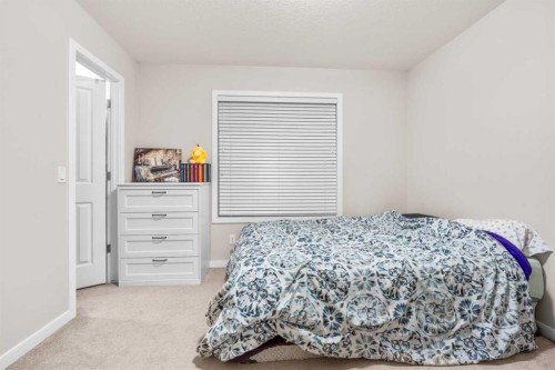 28 Panton Court Nw, Calgary, AB 