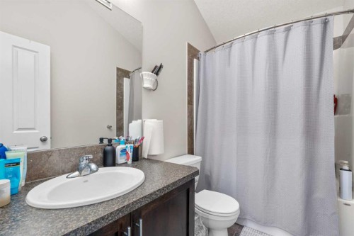 28 Panton Court Nw, Calgary, AB 