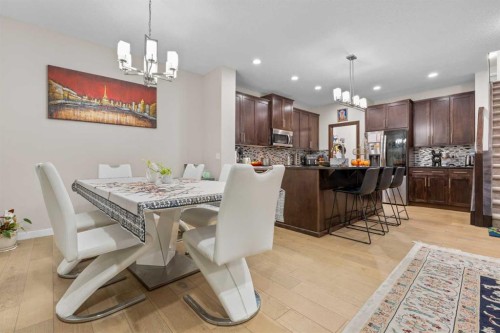 28 Panton Court Nw, Calgary, AB 