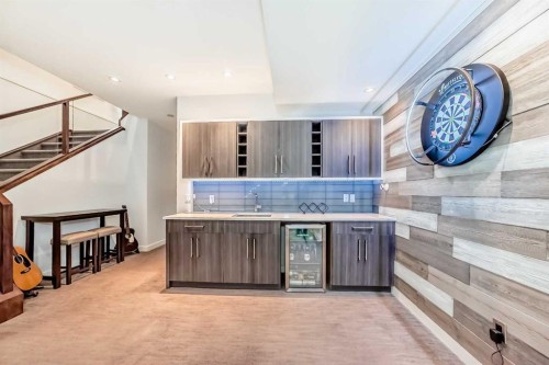 2807 25 Street Sw, Calgary, AB - Indoor