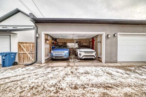 2807 25 Street Sw, Calgary, AB - Outdoor With Exterior