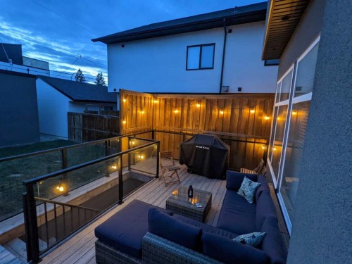 2807 25 Street Sw, Calgary, AB - Outdoor With Exterior