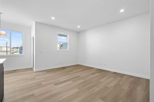 229-65 Belvedere Point Se, Calgary, AB - Indoor Photo Showing Other Room