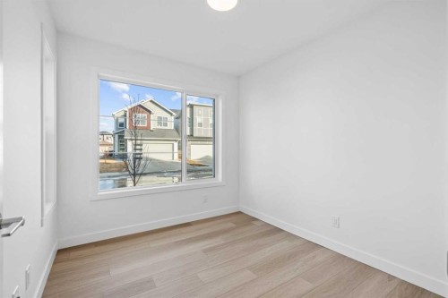 229-65 Belvedere Point Se, Calgary, AB - Indoor Photo Showing Other Room