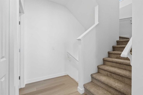 229-65 Belvedere Point Se, Calgary, AB - Indoor Photo Showing Other Room