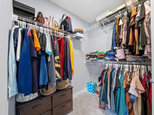 124 Highview Gate Se, Airdrie, AB 