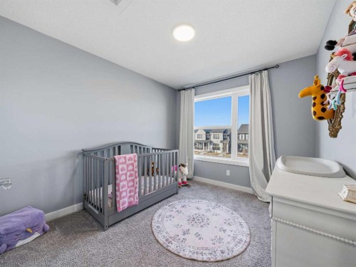 124 Highview Gate Se, Airdrie, AB 