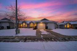 13 Parklane Place  Strathmore, AB T1P 1K7