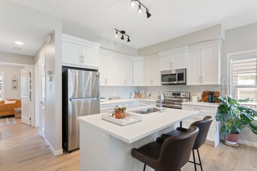 1001-250 Fireside View  Cochrane, AB T4C 2M2