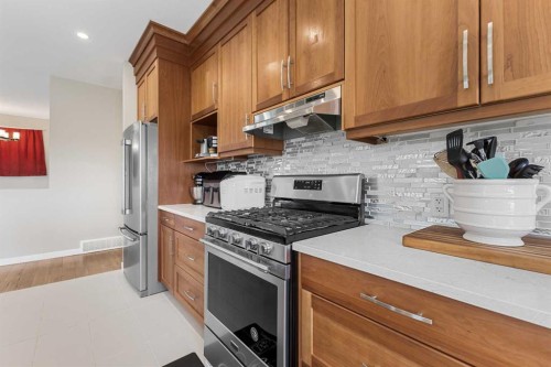 243077 Range Road 255, Rural Wheatland County, AB - Indoor Photo Showing Kitchen