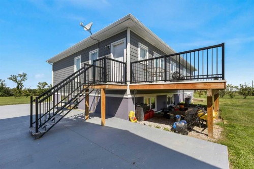 243077 Range Road 255, Rural Wheatland County, AB - Outdoor With Deck Patio Veranda