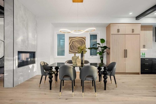 1415 24 Street Sw, Calgary, AB - Indoor Photo Showing Dining Room