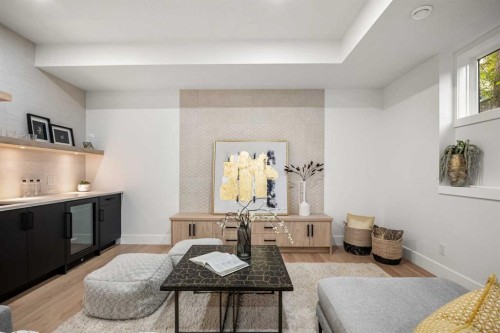 1415 24 Street Sw, Calgary, AB - Indoor Photo Showing Living Room