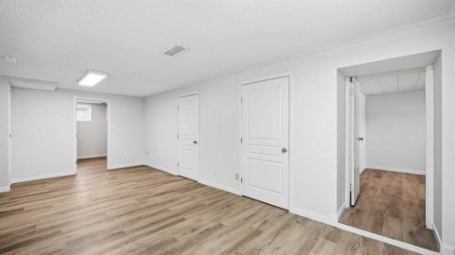 3419 143 Avenue Nw, Edmonton, AB - Indoor Photo Showing Other Room