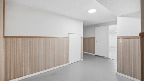 3419 143 Avenue Nw, Edmonton, AB - Indoor Photo Showing Other Room