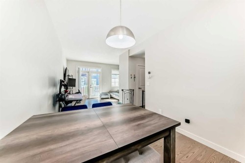 84 Sherwood Row Nw, Calgary, AB - Indoor Photo Showing Other Room