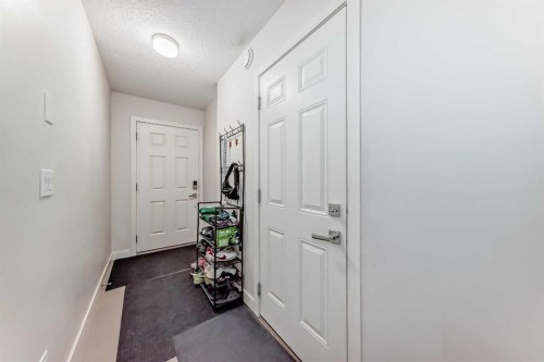 84 Sherwood Row Nw, Calgary, AB - Indoor Photo Showing Other Room