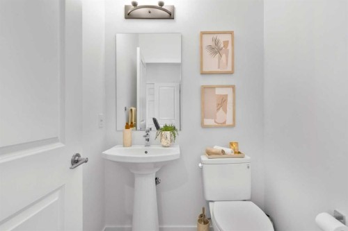 313 Ambleton Drive Nw, Calgary, AB - Indoor Photo Showing Bathroom