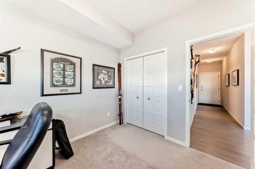 409-4150 Seton Drive Se, Calgary, AB - Indoor Photo Showing Office