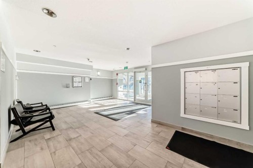 409-4150 Seton Drive Se, Calgary, AB - Indoor Photo Showing Other Room