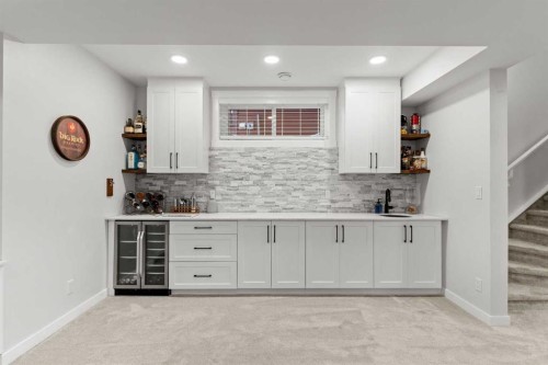 47 Wolf Willow Boulevard Se, Calgary, AB - Indoor