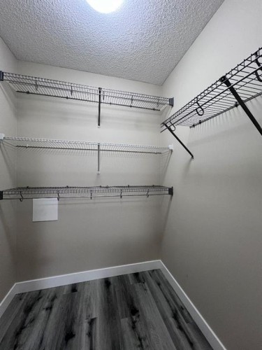 104-2727 28 Avenue Se, Calgary, AB - Indoor With Storage