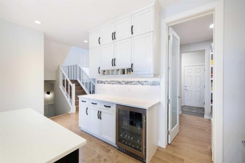 155 Crestridge Hill Sw, Calgary, AB - Indoor