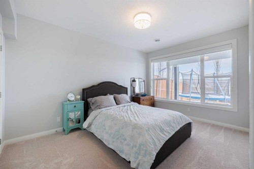 155 Crestridge Hill Sw, Calgary, AB - Indoor Photo Showing Bedroom