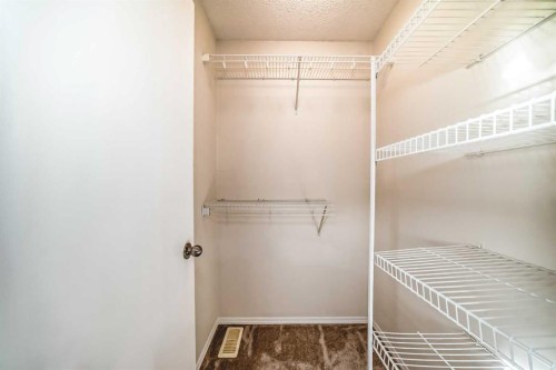 294 Elgin View Se, Calgary, AB - Indoor With Storage