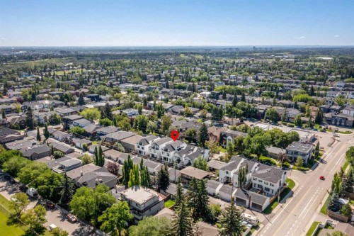 2032 41 Avenue Sw, Calgary, AB - Outdoor With View