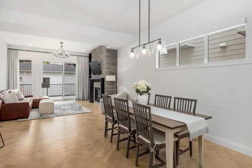 2032 41 Avenue Sw, Calgary, AB - Indoor Photo Showing Dining Room